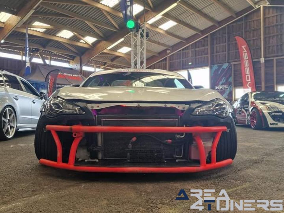 The Show
Imagen del reportaje de la revista Tuning Area4tuners.es, de la concentración de coches Tuning del año 2024 en Magny Cours, Francia