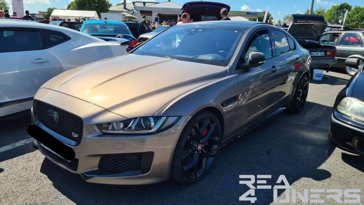 Tuning Day Gollhofen
Imagen del reportaje de la revista Tuning Area4tuners.es, de la concentración de coches Tuning del año 2024 en Gollhofen, Alemania