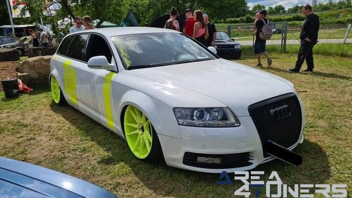 Tuning Day Gollhofen
Imagen del reportaje de la revista Tuning Area4tuners.es, de la concentración de coches Tuning del año 2024 en Gollhofen, Alemania