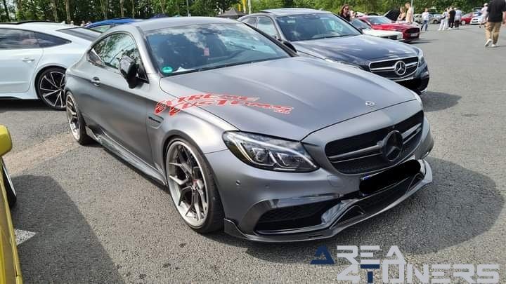 Tuning Day Gollhofen
Imagen del reportaje de la revista Tuning Area4tuners.es, de la concentración de coches Tuning del año 2024 en Gollhofen, Alemania