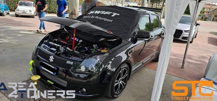 3 Tappa Street Tuningclub Scordia
Imagen del reportaje de la revista Tuning Area4tuners.es, de la concentración de coches Tuning del año 2024 en Scordia, Italia