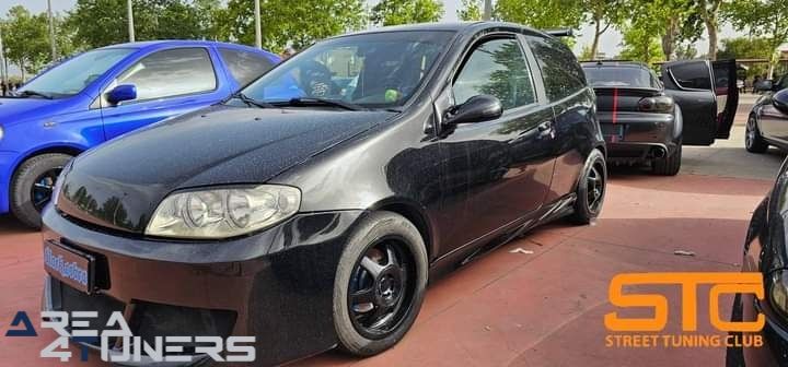 3 Tappa Street Tuningclub ScordiaImagen del reportaje de la revista Tuning Area4tuners.es, de la concentración de coches Tuning del año 2024 en Scordia, Italia