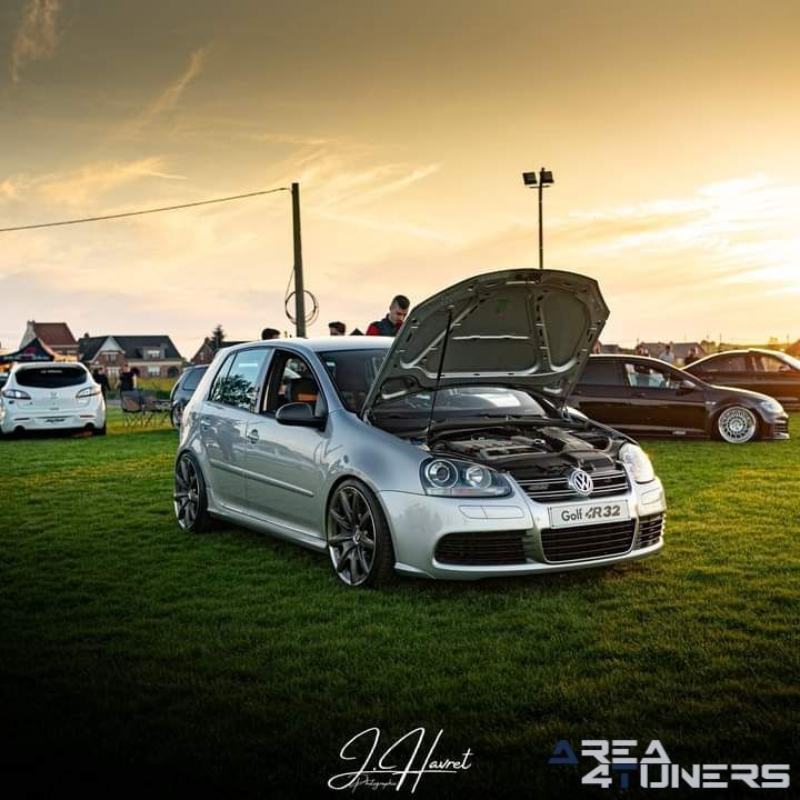 Gazman Tuning Du Nuit
Imagen del reportaje de la revista Tuning Area4tuners.es, de la concentración de coches Tuning del año 2024 en Rumes, Bélgica