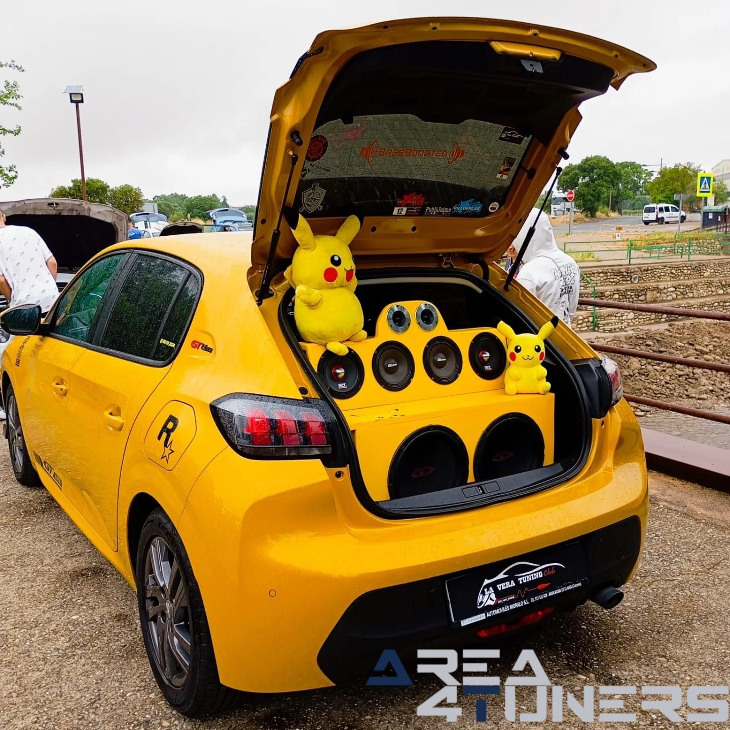 3a Expo Kdd Automovilística La Granja
Imagen del reportaje de la revista Tuning Area4tuners.es, de la concentración de coches Tuning del año 2024 en La Granja, Cáceres, España