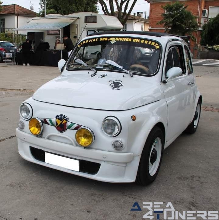 3 Estate Tuning Night Serravalle
Imagen del reportaje de la revista Tuning Area4tuners.es, de la concentración de coches Tuning del año 2024 en Serravalle, Ferrara, Italia