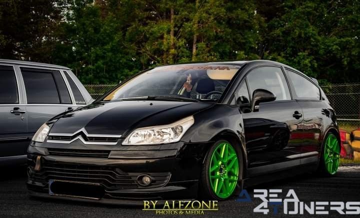 Swk's Grillkvall 2024 Insläpp
Imagen del reportaje de la revista Tuning Area4tuners.es, de la concentración de coches Tuning del año 2024 en Mantorp, Suecia