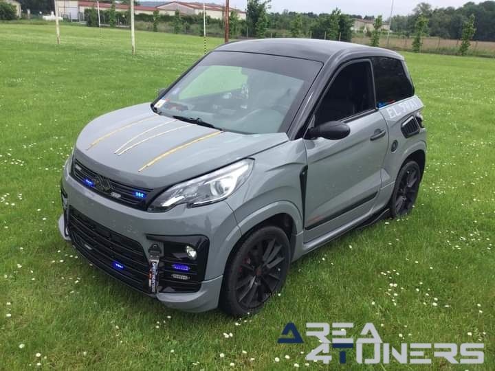 Explosif Tuning Club 2024
Imagen del reportaje de la revista Tuning Area4tuners.es, de la concentración de coches Tuning del año 2024 en Sempigny, Francia