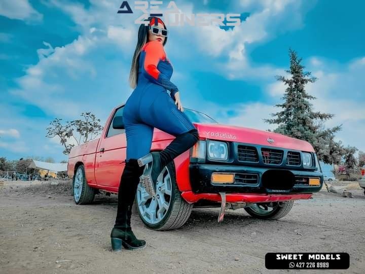 Car Show Barrio De La Cruz
Imagen del reportaje de la revista Tuning Area4tuners.es, de la concentración de coches Tuning del año 2024 en San Juan Del Río, Querétaro, México