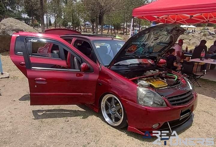 1er Aniversario Team Bodoque
Imagen del reportaje de la revista Tuning Area4tuners.es, de la concentración de coches Tuning del año 2024 en Bodoque, México.