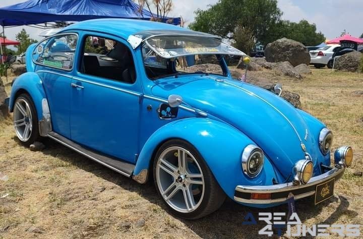 1er Aniversario Team Bodoque
Imagen del reportaje de la revista Tuning Area4tuners.es, de la concentración de coches Tuning del año 2024 en Bodoque, México.