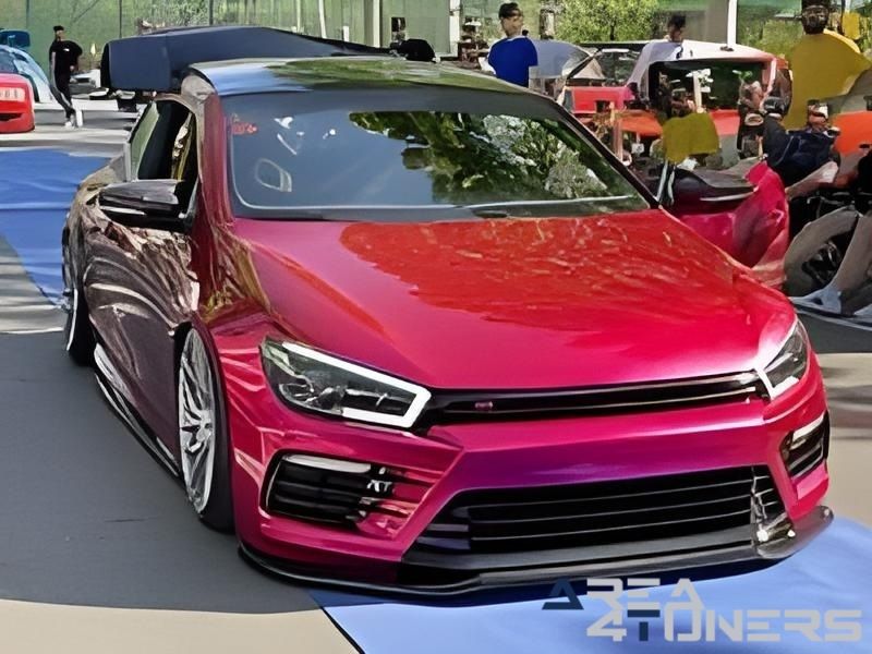 22a Concentración Tuning Vag Calafell
Imagen del reportaje de la revista Tuning Area4tuners.es, de la concentración de coches Tuning del año 2024 en Calafell, Tarragona, España.