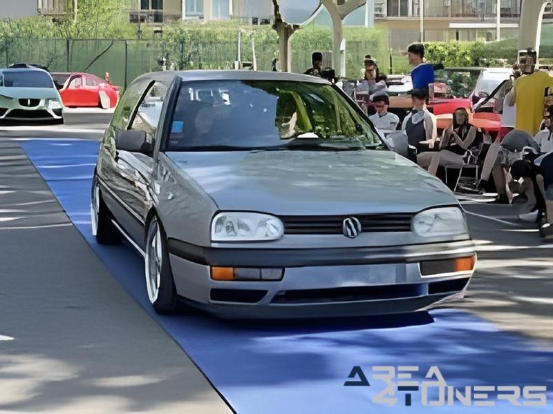 22a Concentración Tuning Vag Calafell
Imagen del reportaje de la revista Tuning Area4tuners.es, de la concentración de coches Tuning del año 2024 en Calafell, Tarragona, España.