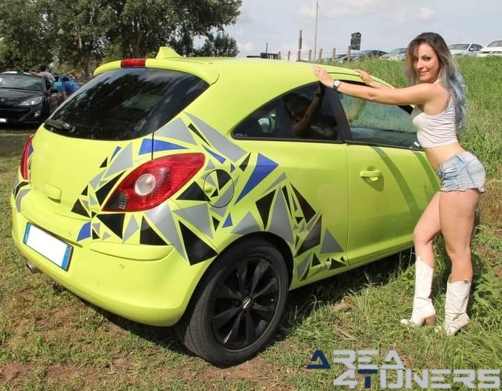 1 Raduno Tuning Della Bosga
Imagen del reportaje de la revista Tuning Area4tuners.es, de la concentración de coches Tuning del año 2024 en Bosga, Corbola, Italia.