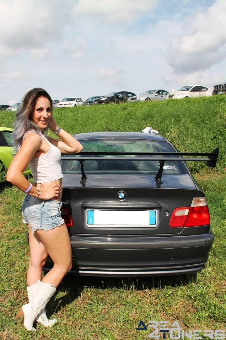 1 Raduno Tuning Della Bosga
Imagen del reportaje de la revista Tuning Area4tuners.es, de la concentración de coches Tuning del año 2024 en Bosga, Corbola, Italia.