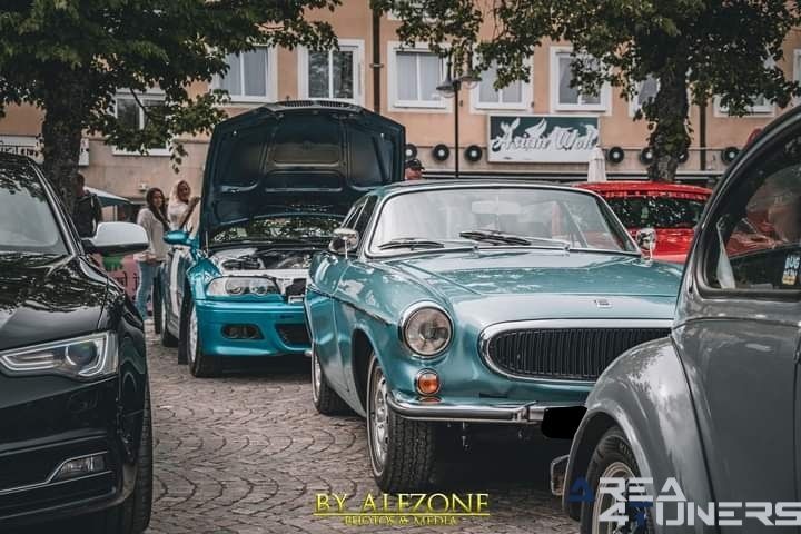 Karlskoga Motorsportvecka 2024
Imagen del reportaje de la revista Tuning Area4tuners.es, de la concentración de coches Tuning del año 2024 en Karlskoga, Suecia.