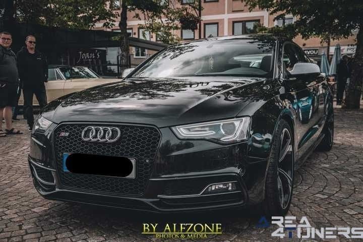 Karlskoga Motorsportvecka 2024
Imagen del reportaje de la revista Tuning Area4tuners.es, de la concentración de coches Tuning del año 2024 en Karlskoga, Suecia.