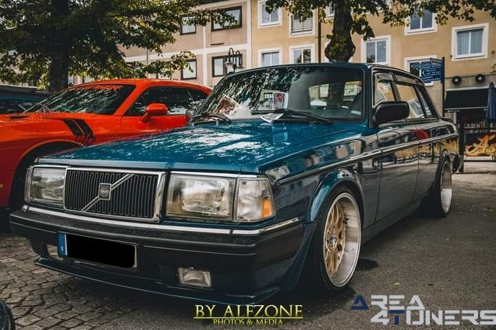 Karlskoga Motorsportvecka 2024
Imagen del reportaje de la revista Tuning Area4tuners.es, de la concentración de coches Tuning del año 2024 en Karlskoga, Suecia.