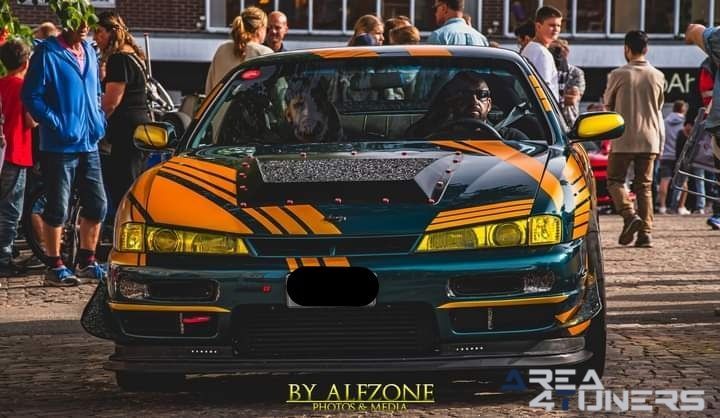 Karlskoga Motorsportvecka 2024
Imagen del reportaje de la revista Tuning Area4tuners.es, de la concentración de coches Tuning del año 2024 en Karlskoga, Suecia.