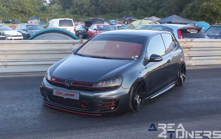 VW Days 2k24
Imagen del reportaje de la revista Tuning Area4tuners.es, de la concentración de coches Tuning del año 2024 en Seraucourt Le Grand, Francia