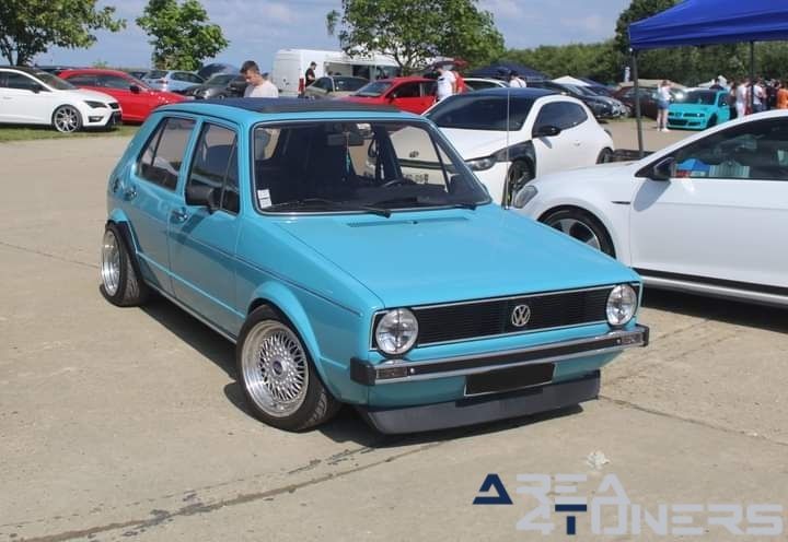 VW Days 2k24
Imagen del reportaje de la revista Tuning Area4tuners.es, de la concentración de coches Tuning del año 2024 en Seraucourt Le Grand, Francia