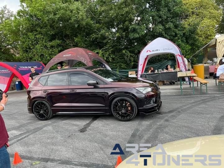 Raduno Baita Di Lago
Imagen del reportaje de la revista Tuning Area4tuners.es, de la concentración de coches Tuning del año 2024 en Baita Di Lago, Italia.