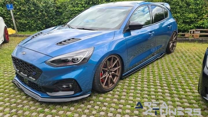 Spendentreff By Street Passion 5.0
Imagen del reportaje de la revista Tuning Area4tuners.es, de la concentración de coches Tuning del año 2024 en Strümpfelbruhnn, Alemania