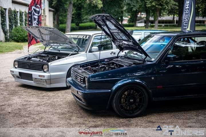 Sourkfaruts Inneres Blumenpflücken 2024
Imagen del reportaje de la revista Tuning Area4tuners.es, de la concentración de coches Tuning del año 2024 en Berlín, Alemania