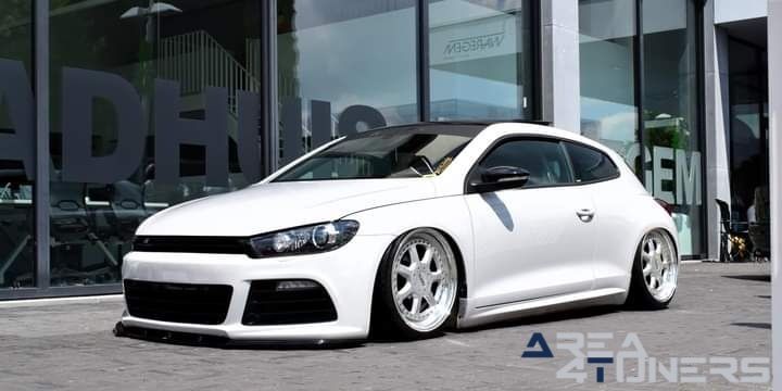 Scrwd 2
Imagen del reportaje de la revista Tuning Area4tuners.es, de la concentración de coches Tuning del año 2024 en Waregem, Bélgica