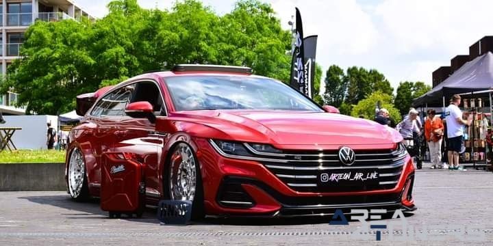 Scrwd 2
Imagen del reportaje de la revista Tuning Area4tuners.es, de la concentración de coches Tuning del año 2024 en Waregem, Bélgica