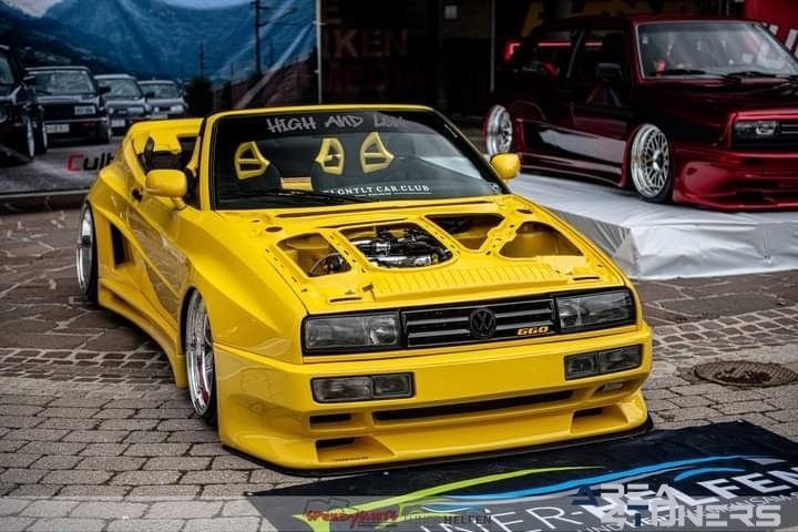 Cult Parade 2024
Imagen del reportaje de la revista Tuning Area4tuners.es, de la concentración de coches Tuning del año 2024 en Saint Johann Im Pongau, Austria