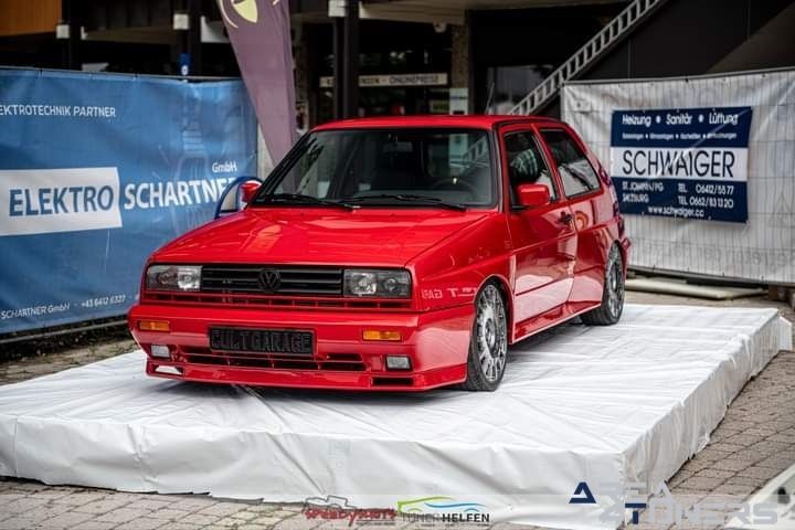 Cult Parade 2024
Imagen del reportaje de la revista Tuning Area4tuners.es, de la concentración de coches Tuning del año 2024 en Saint Johann Im Pongau, Austria