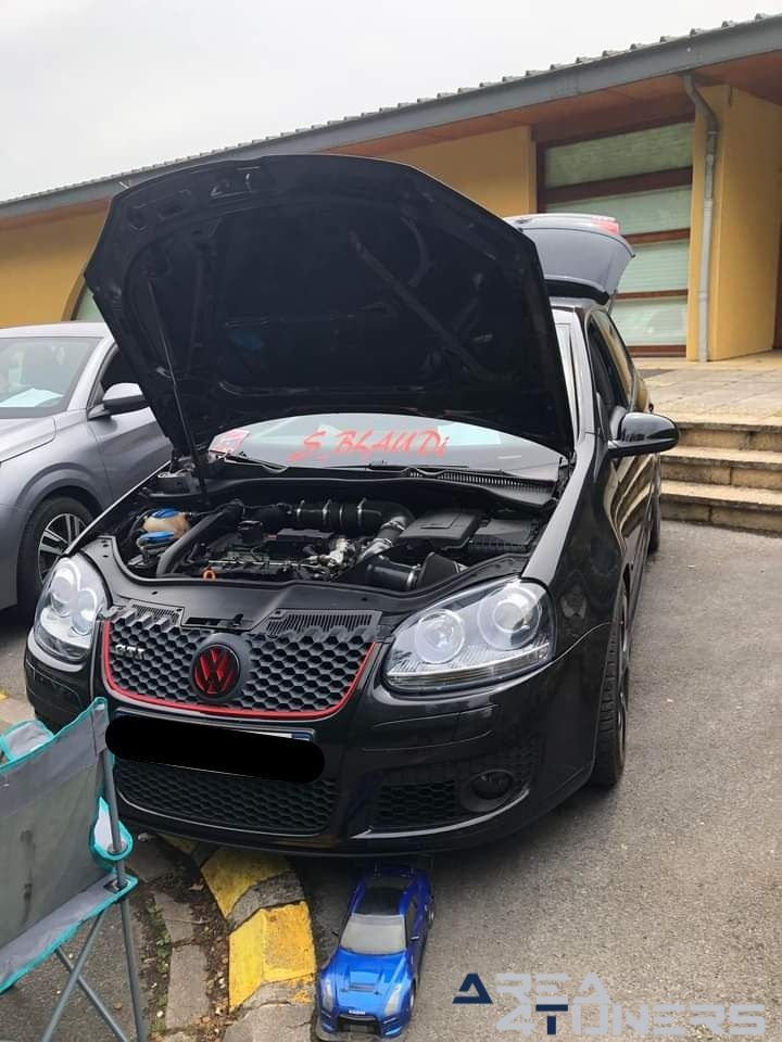 Meeting Lutte Contre Le Cancer
Imagen del reportaje de la revista Tuning Area4tuners.es, de la concentración de coches Tuning del año 2024 en Orbais L'Abayye, Francia