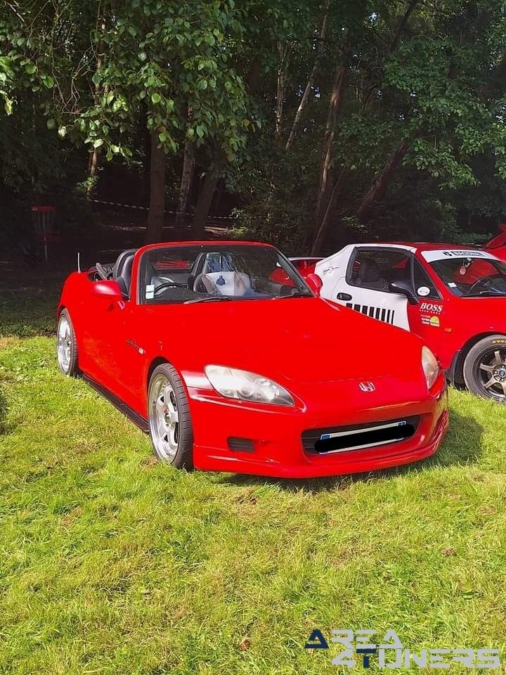 Next Level Summer Meet 3
Imagen del reportaje de la revista Tuning Area4tuners.es, de la concentración de coches Tuning del año 2024 en Aalter, Bélgica