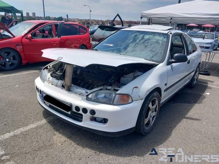 3a Concentración Tuning LLeida
Imagen del reportaje de la revista Tuning Area4tuners.es, de la concentración de coches Tuning del año 2024 en Lérida capital, España