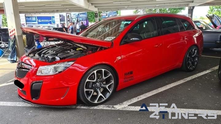 Selgros Cash And Carry
Imagen del reportaje de la revista Tuning Area4tuners.es, de la concentración de coches Tuning del año 2024 en Weiskirchen, Alemania