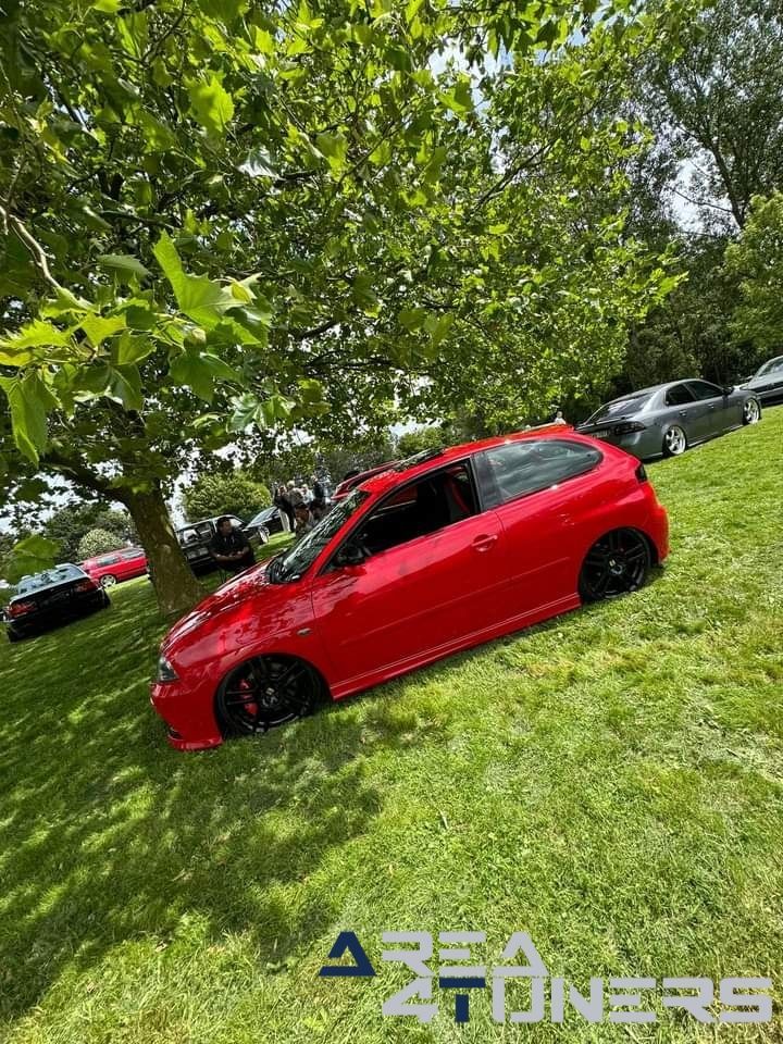Drop Nation Lake Edition
Imagen del reportaje de la revista Tuning Area4tuners.es, de la concentración de coches Tuning del año 2024 en Chapelle Lez Herlaimont, Bélgica