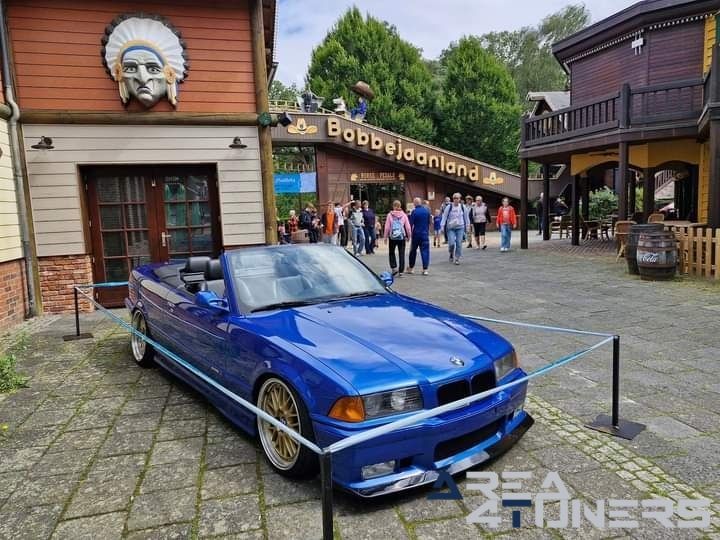 Cars & Rides Bobejaanland 2024
Imagen del reportaje de la revista Tuning Area4tuners.es, de la concentración de coches Tuning del año 2024 en Lichtaart, Bélgica
