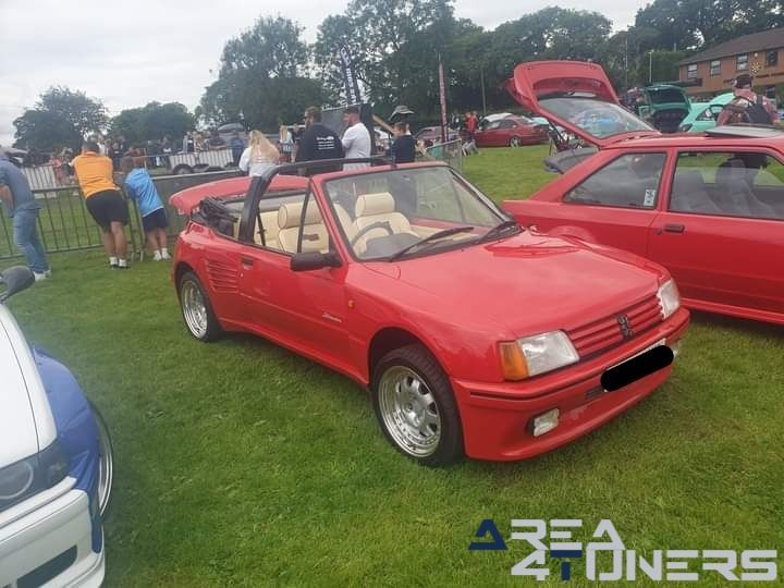 The Reunion
Imagen del reportaje de la revista Tuning Area4tuners.es, de la concentración de coches Tuning del año 2024 en Staffordshire, Inglaterra