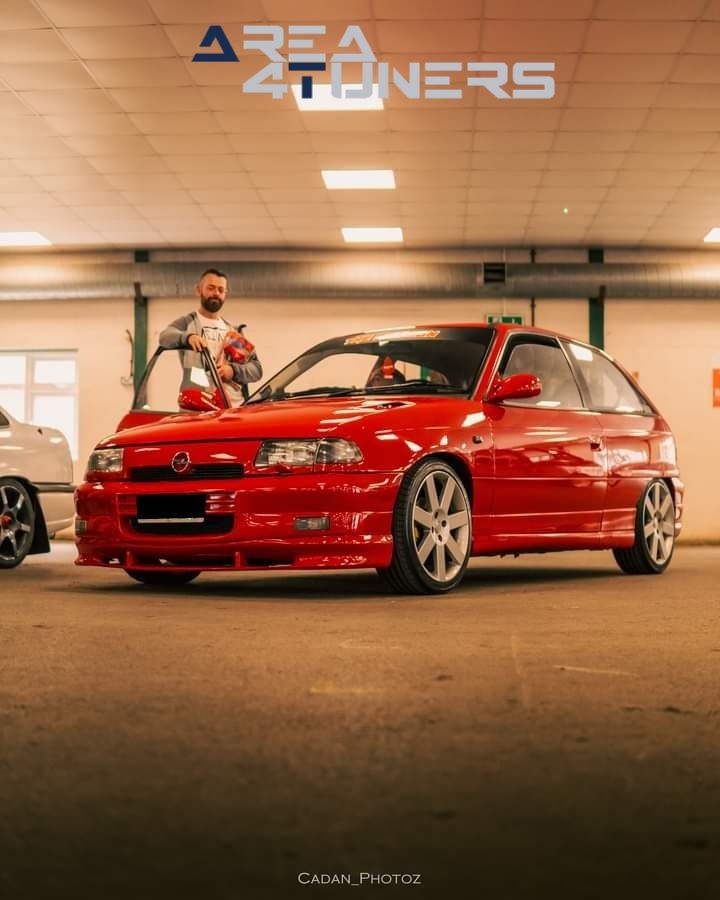 The Reunion
Imagen del reportaje de la revista Tuning Area4tuners.es, de la concentración de coches Tuning del año 2024 en Staffordshire, Inglaterra