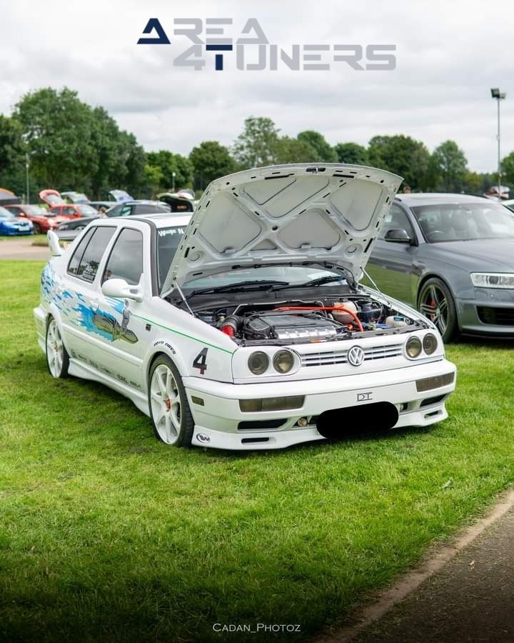 The Reunion
Imagen del reportaje de la revista Tuning Area4tuners.es, de la concentración de coches Tuning del año 2024 en Staffordshire, Inglaterra