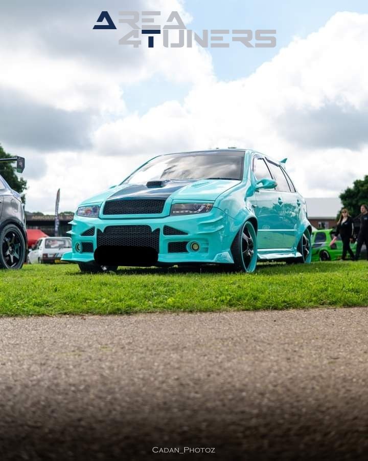 The Reunion
Imagen del reportaje de la revista Tuning Area4tuners.es, de la concentración de coches Tuning del año 2024 en Staffordshire, Inglaterra