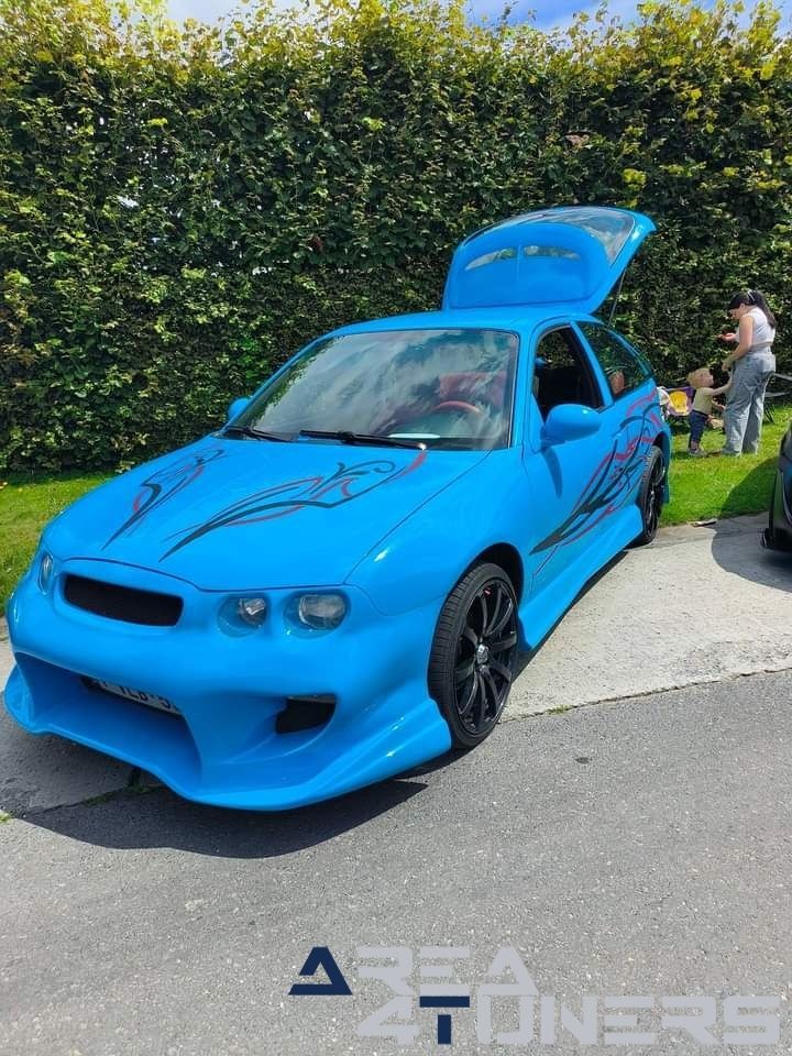 Back To The Roots 2024
Imagen del reportaje de la revista Tuning Area4tuners.es, de la concentración de coches Tuning del año 2024 en Gistel, Bélgica