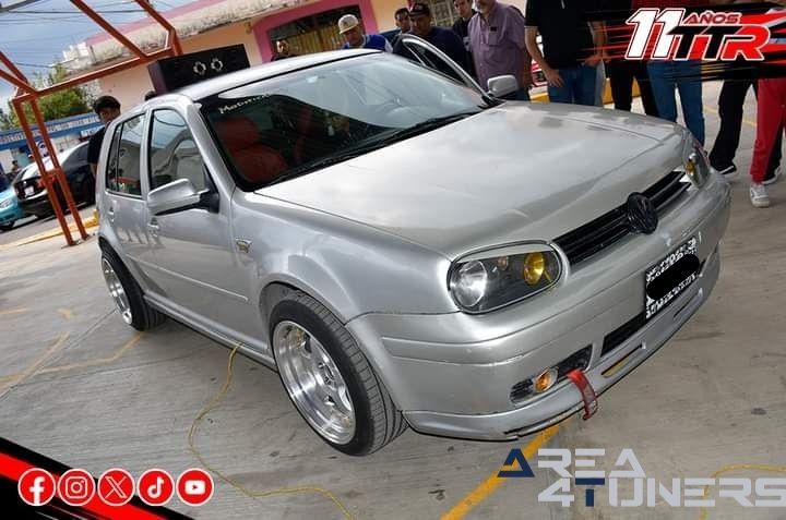Open Show And Tuning Los 20
Imagen del reportaje de la revista Tuning Area4tuners.es, de la concentración de coches Tuning del año 2024 en San Juan Atenco, Puebla, México