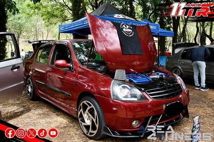6º Aniversario Autoclub Tlaxcala
Imagen del reportaje de la revista Tuning Area4tuners.es, de la concentración de coches Tuning del año 2024 en Tlaxcala, México.