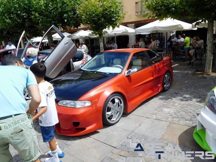 9º Little Garage Tuning Show
Imagen del reportaje de la revista Tuning Area4tuners.es, de la concentración de coches Tuning del año 2024 en Palencia capital, España