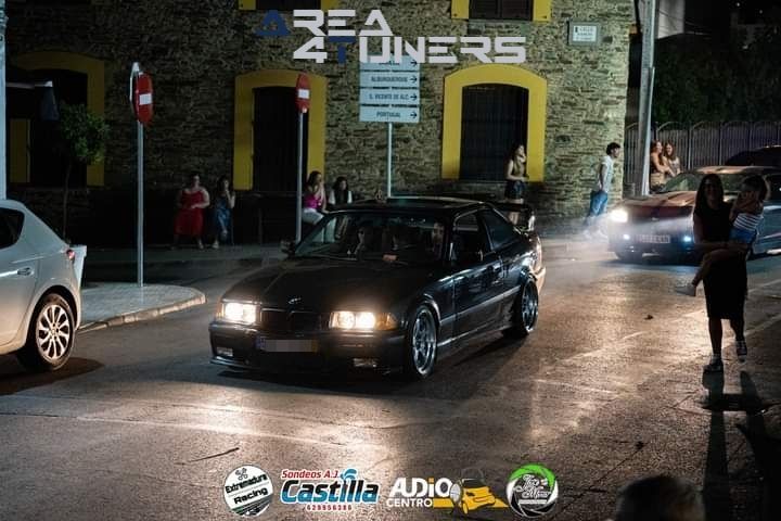 10º Lujuria Culture Custom
Imagen del reportaje de la revista Tuning Area4tuners.es, de la concentración de coches Tuning del año 2024 en La Codosera, Badajoz, España