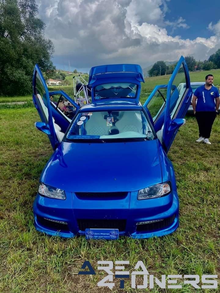 1er Festival Tuning Penagos
Imagen del reportaje de la revista Tuning Area4tuners.es, de la concentración de coches Tuning del año 2024 en Penagos, Cantabria, España