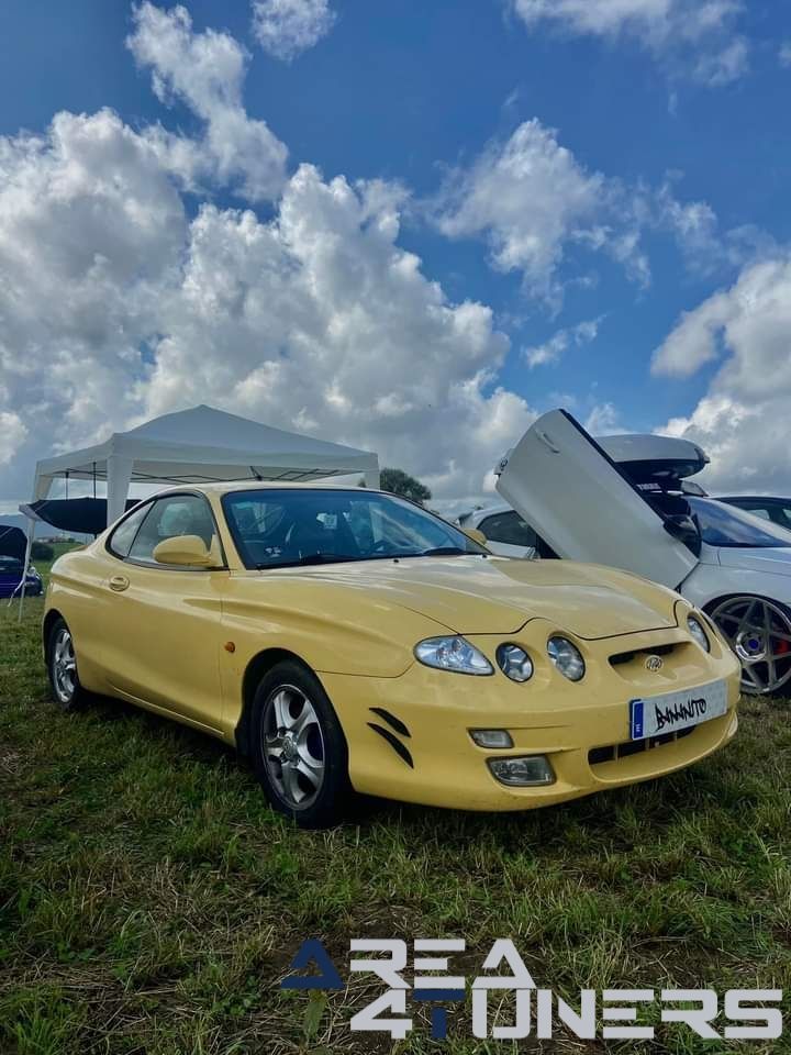 1er Festival Tuning Penagos
Imagen del reportaje de la revista Tuning Area4tuners.es, de la concentración de coches Tuning del año 2024 en Penagos, Cantabria, España