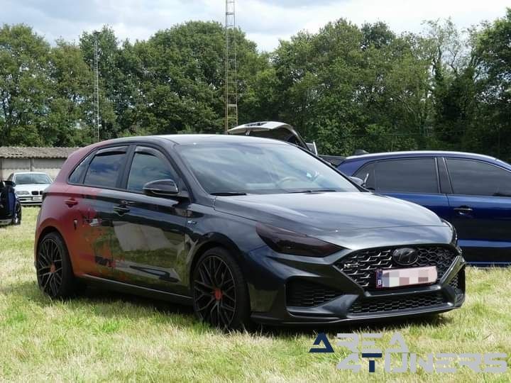 Tuning Meets Balen
Imagen del reportaje de la revista Tuning Area4tuners.es, de la concentración de coches Tuning del año 2024 en Balen, Bélgica.