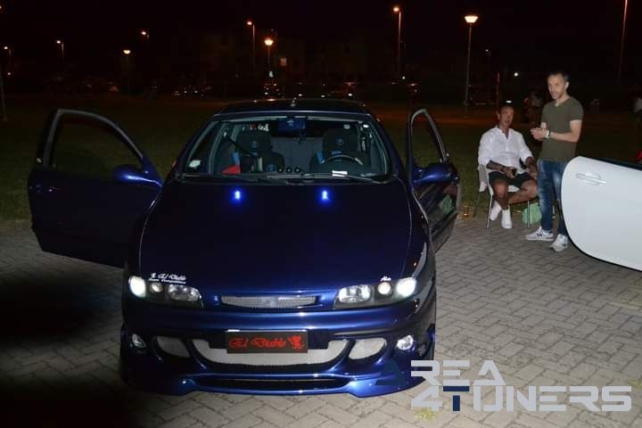 Raduno Bomporto
Imagen del reportaje de la revista Tuning Area4tuners.es, de la concentración de coches Tuning del año 2024 en Bomporto, Italia.